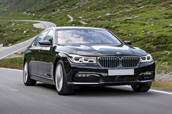 BMW 7 Series luxury sedan melbourne airport